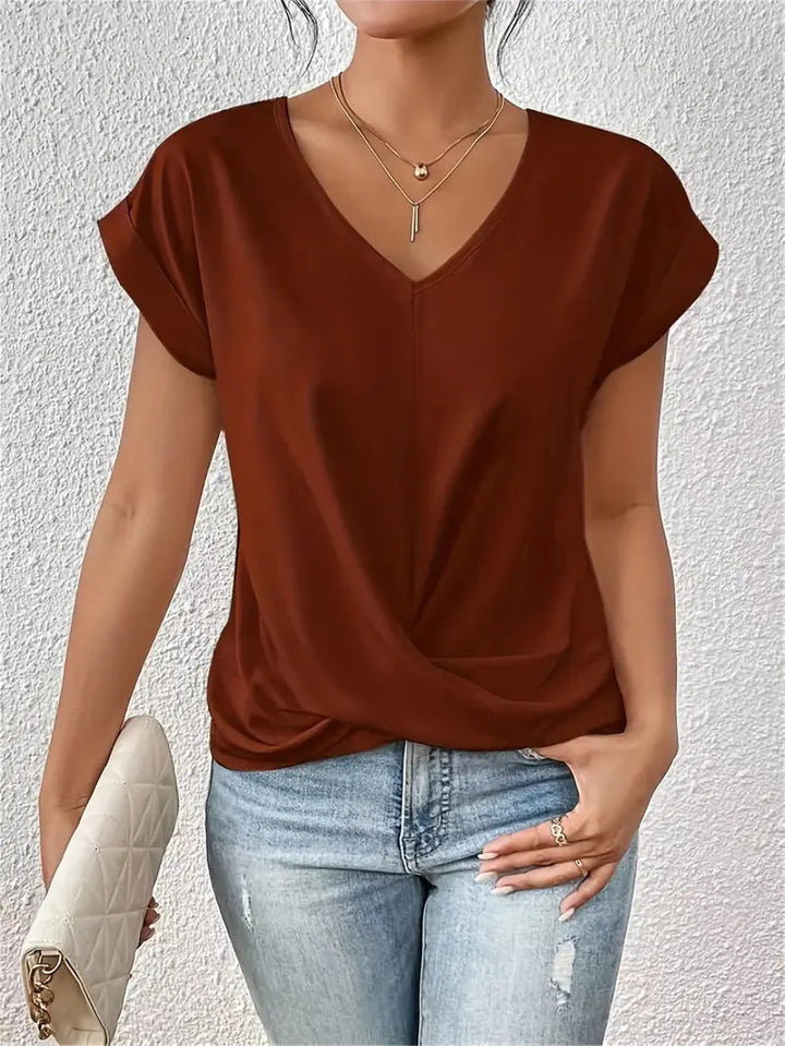 Serena™ – letni t-shirt z dekoltem w serek i luźnym krojem
