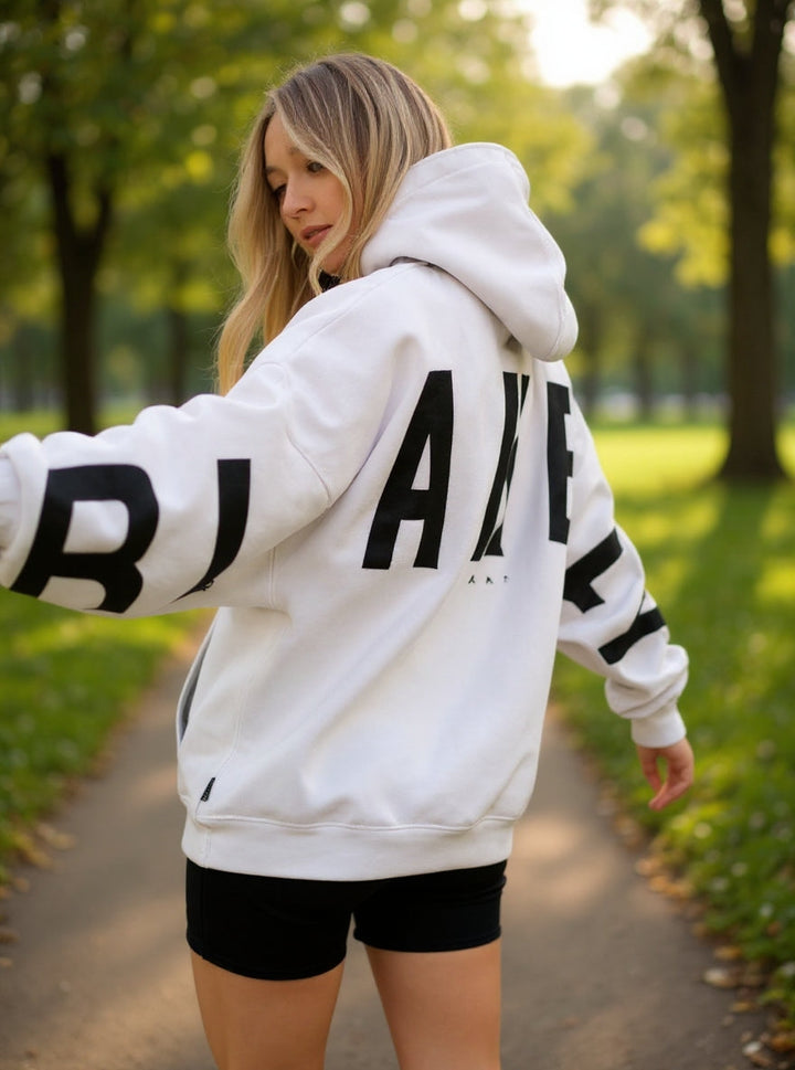 Vivara™ – Women’s Printed Hoodie