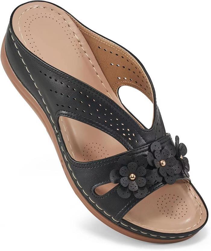 Floralia™ – sandały na koturnie Bloom