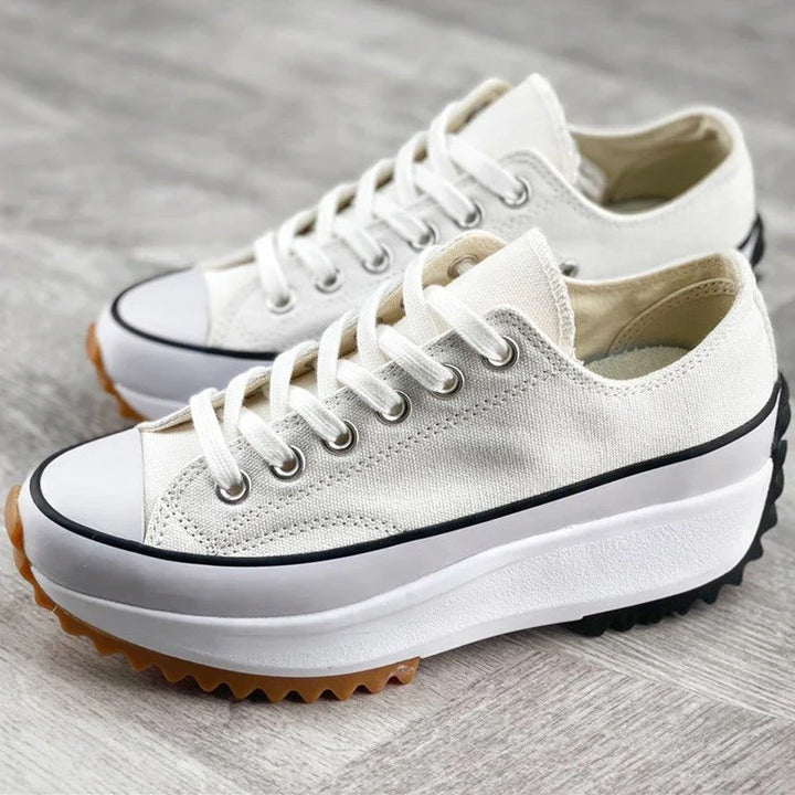 Aloria™ – sneakersy z płóciennej podnoszonej cholewki