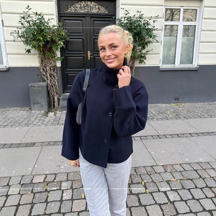 Civara™ Damska Krótka Wełniana Kurtka – Luźny Krój, Stojący Kołnierz