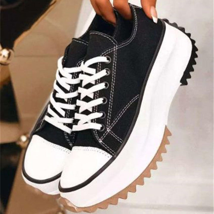 Aloria™ – sneakersy z płóciennej podnoszonej cholewki