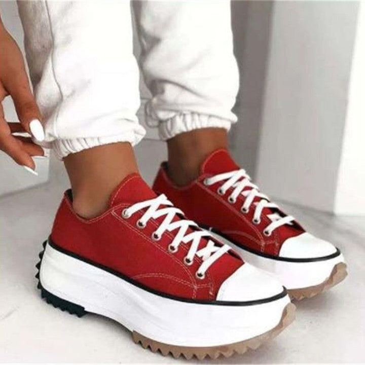 Aloria™ – sneakersy z płóciennej podnoszonej cholewki