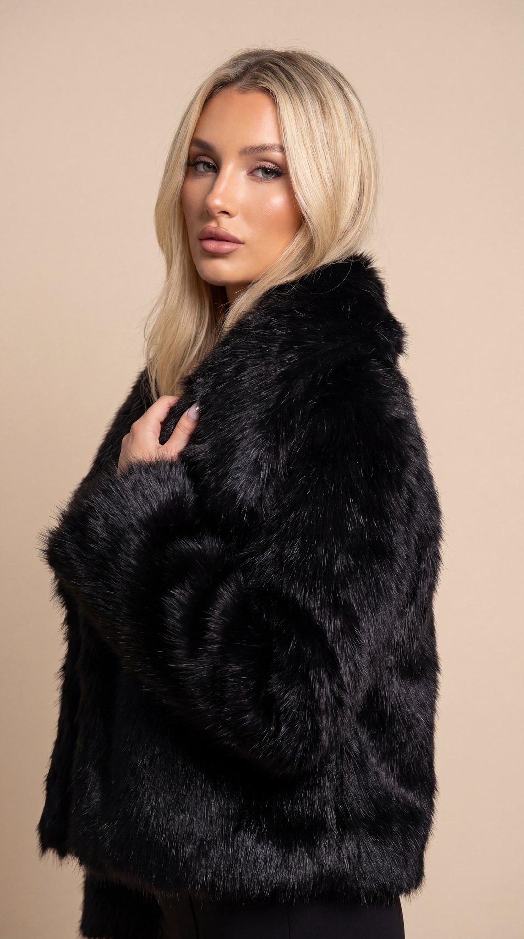 Calistra™ – damski przytulny pluszowy płaszcz